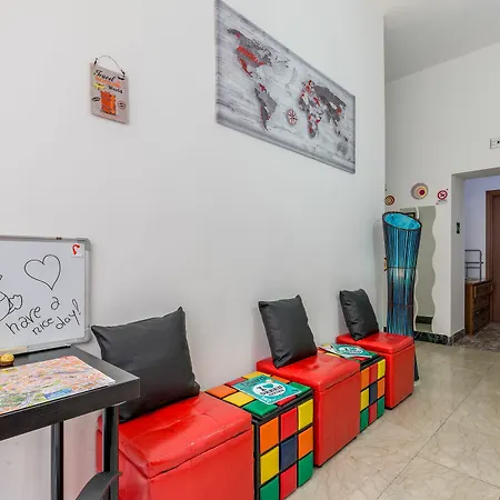 Beb Domus Arbenzio San Giovanni * 罗马